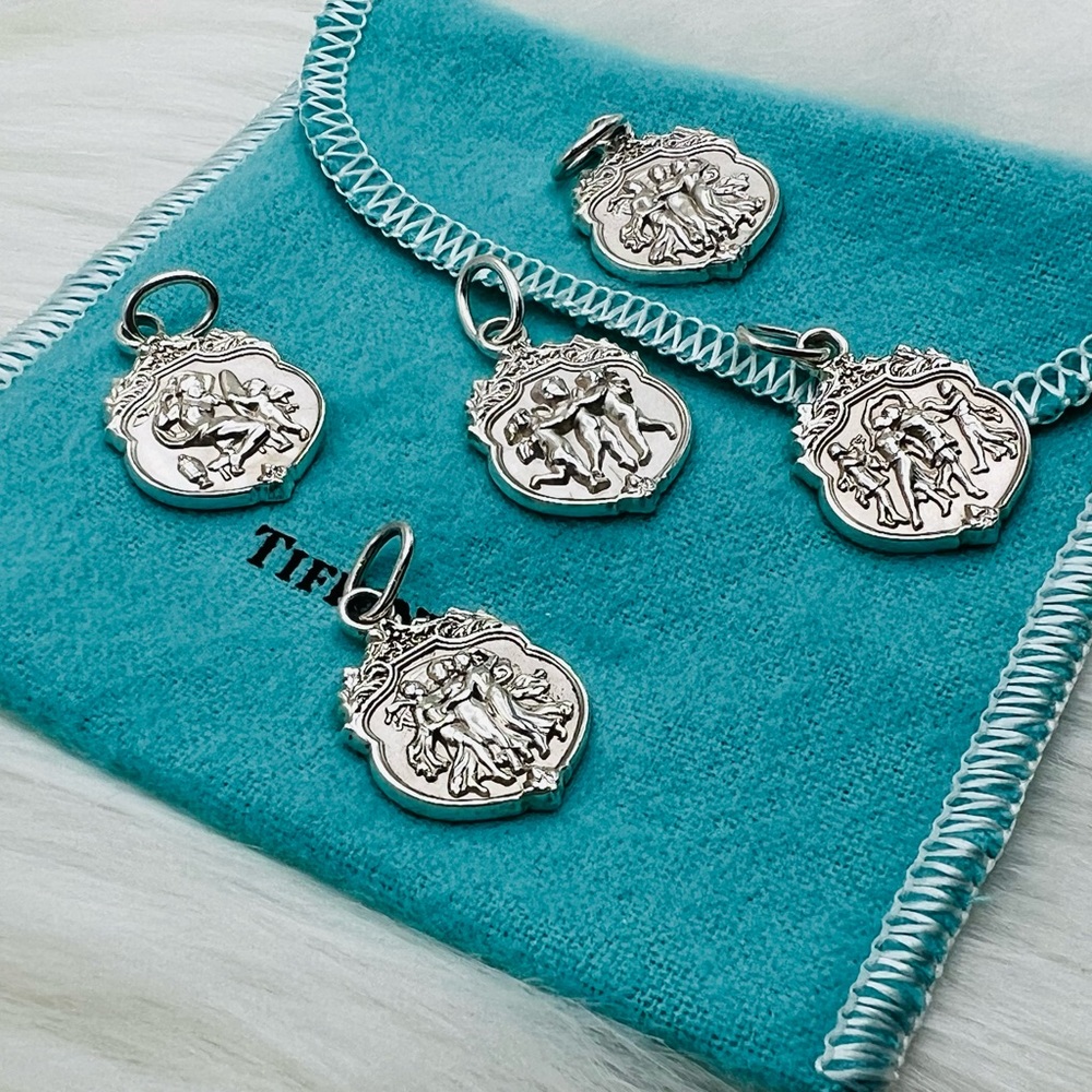 Tiffany Olympian Friendship Charm/ Pendant - Picture 4 of 7